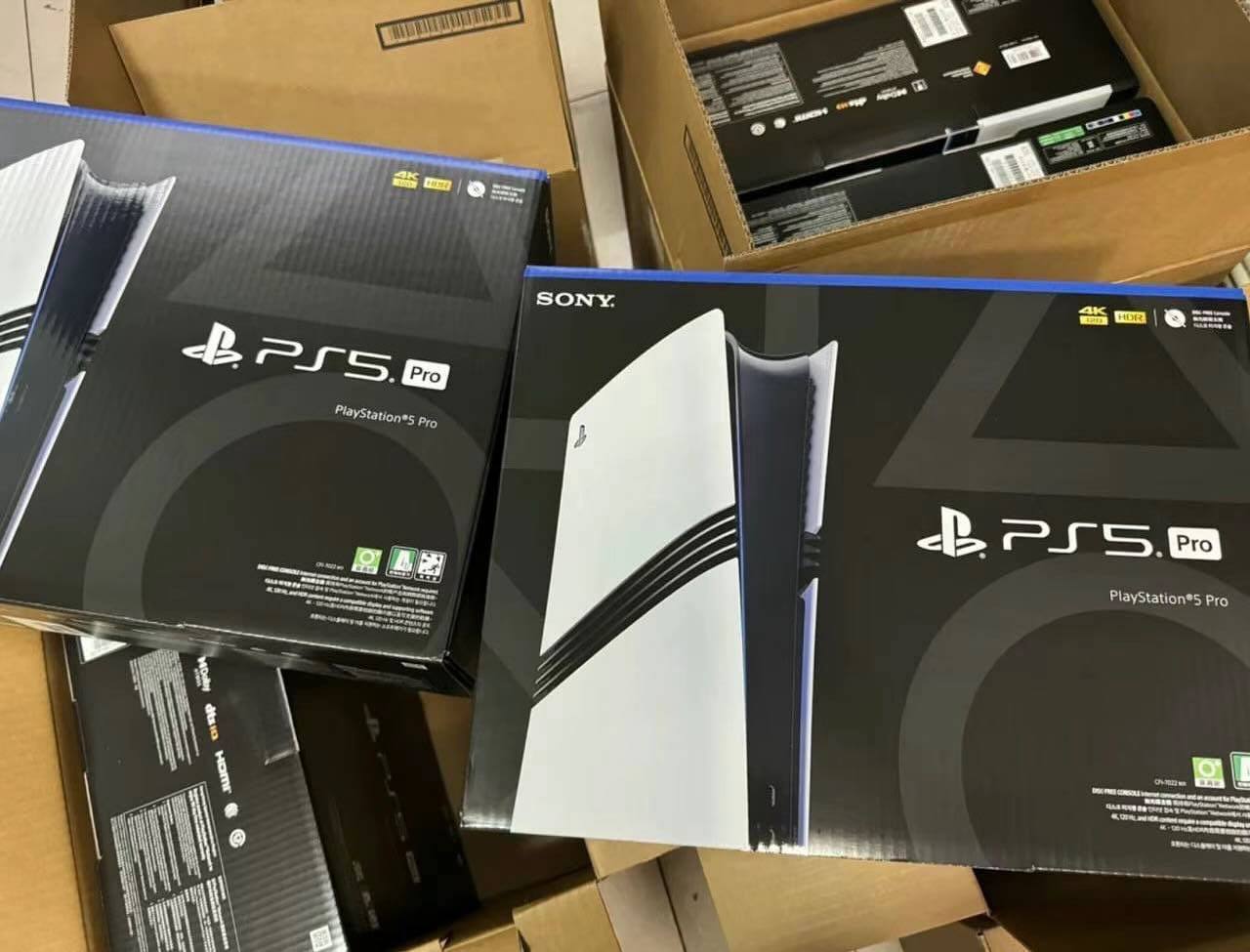PlayStation 5 Pro (MOQ: 10 pieces)