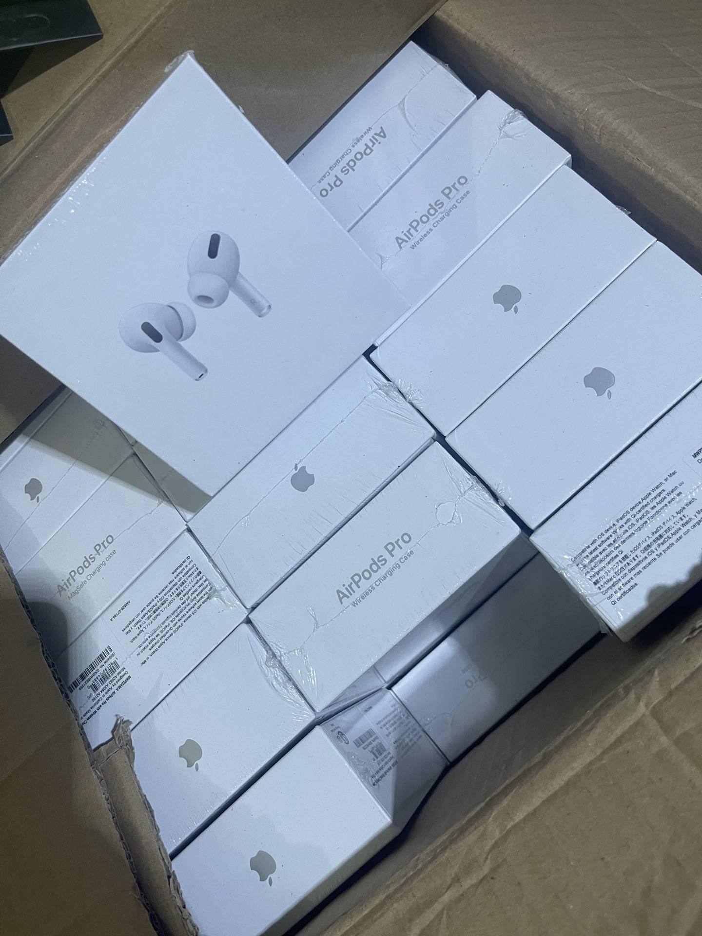 AirPods Pro 2nd Gen (MOQ: 10 Pcs) - Image 3