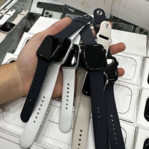 Apple Watch Series 8 41mm (MOQ: 10 Pcs)