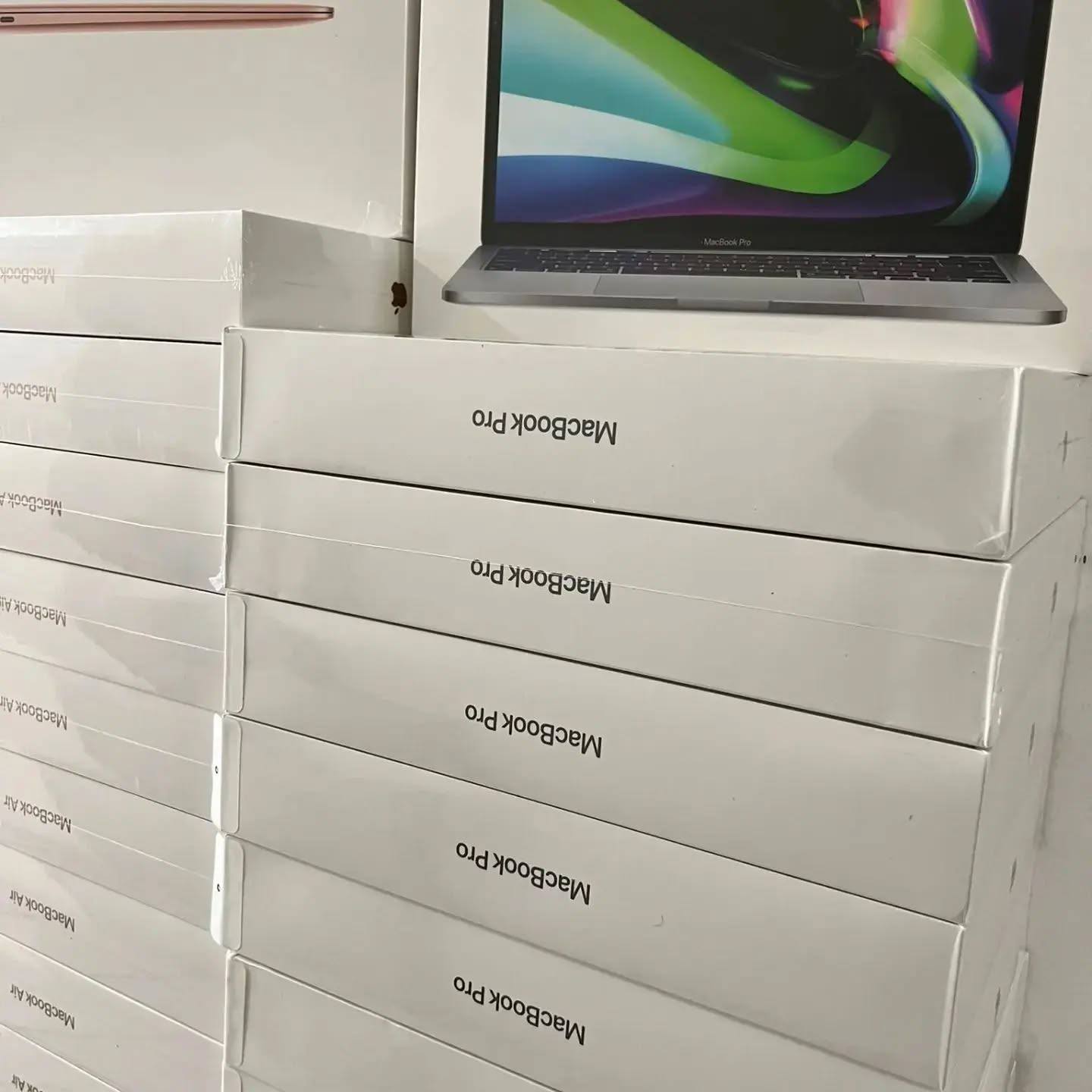 MacBook Air M1 (MOQ: 10 Pcs) - Image 2