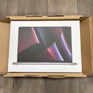 MacBook Pro 13-inch M2 (MOQ: 10Pcs)